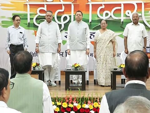 Uttarakhand CM recognises contributions to Hindi in Dehradun