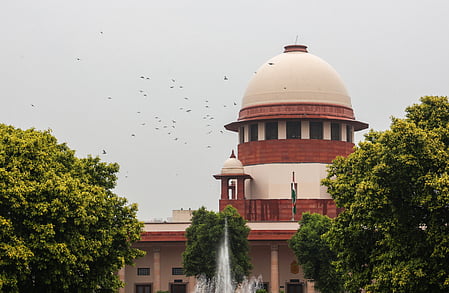 SC issues notice to Education Secretary over alleged non-compliance with order on religious, secular education