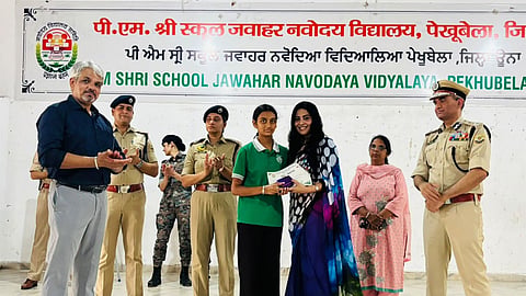 Himachal Police conducts 'anti-chitta' drive at PM SHRI school