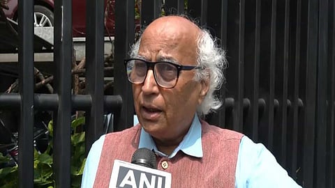 IIT Bombay alumnus Sudheendra Kulkarni urges withdrawal of SC/ST case against professor, calls for national debate on law’s reform