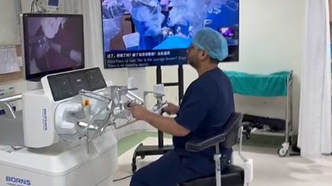 Delhi: Cross-border live robotic tele-surgery highlights advancements in medical technology