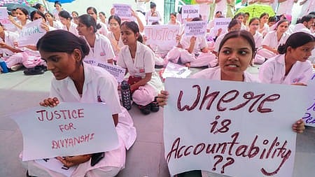 KGMU warns nursing students of disciplinary action over protest, attendance impact