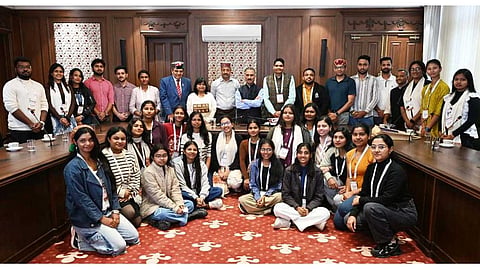 47 Odisha students visiting Himachal under Youth Exchange Programme meet Chief Minister