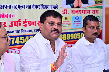 Umesh Kushwaha targets Lalu Prasad Yadav over ‘Charwaha Vidyalaya’ concept (Photo: @JDUUmeshSingh/X)