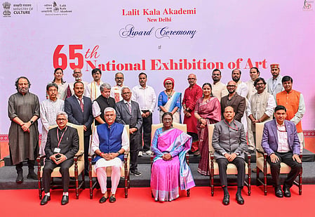 Prez Murmu presents Lalit Kala Akademi awards, calls for greater support to emerging artists