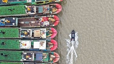 Typhoon Champi: Taiwan shuts schools, offices in 20 cities and counties; hundreds of flights cancelled