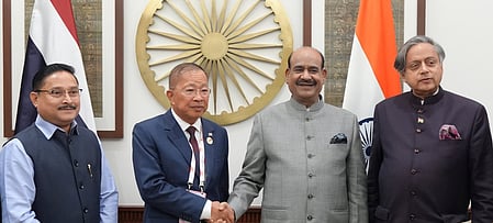India, Thailand discuss strengthening cooperation in education, tourism, defence