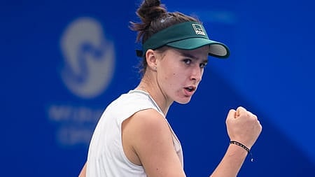 Mia Pohankova stuns Osaka in biggest win of career in Tokyo