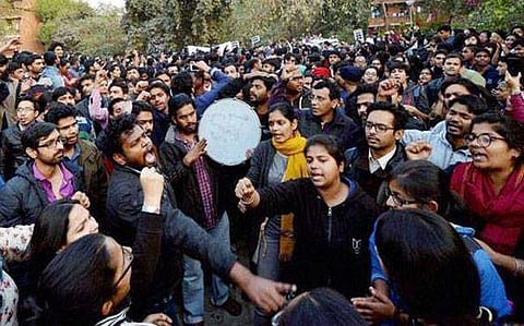 A film screening at the Jawaharlal Nehru University on the contentious issue of 'love jihad' was disrupted  by a few students' groups