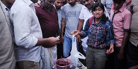 Hannan at the market