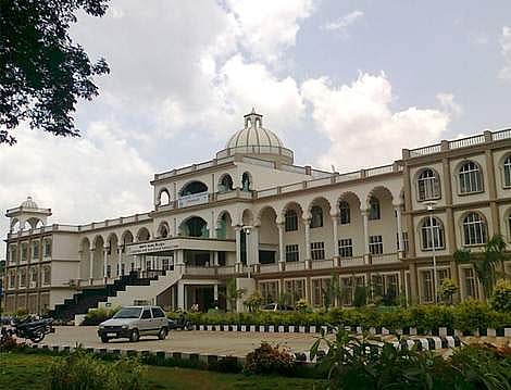 Acharya Nagarjuna University