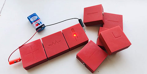 Ciruit puzzle blocks | (Pic: Botclub)