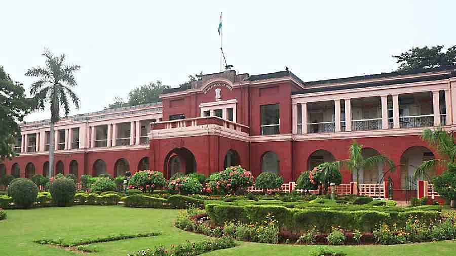 IIT Bhubaneswar, IIT (ISM) Dhanbad join hands for semiconductor research