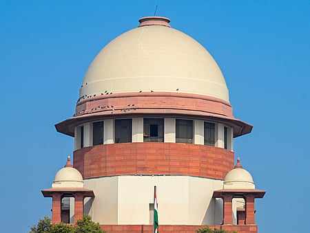 क्या सीबीएसई की नई भाषा नीति असंवैधानिक है? सुप्रीम कोर्ट ने केंद्र और बोर्ड को जारी किया नोटिस