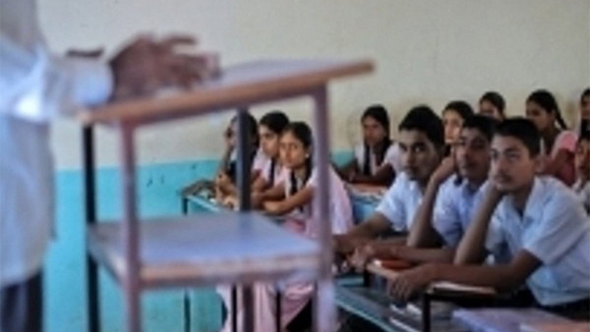 UP teacher suspended after Class 2 student locked in classroom