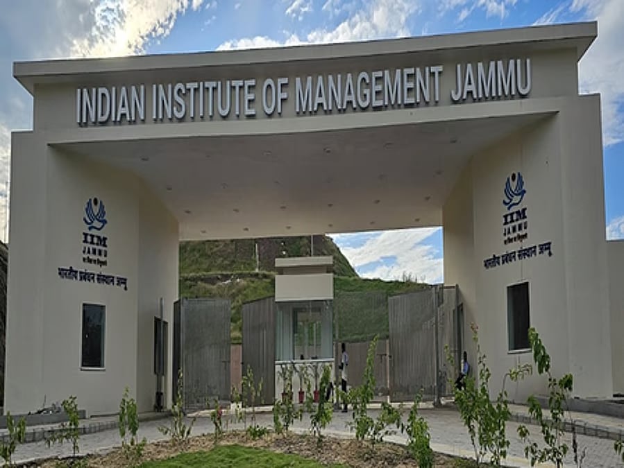 IIM Jammu, Ladakh govt ink pact for satellite campus in Leh