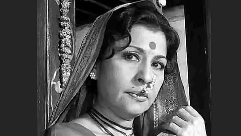 নানা পাটেকরের পর্দার মা বর্ষীয়ান অভিনেত্রী মধু কাম্বিকার প্রয়াত