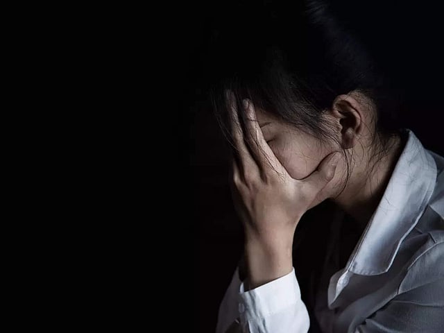 ​১. পার্টনারের সঙ্গে মানিয়ে নিতে সমস্যা হয়