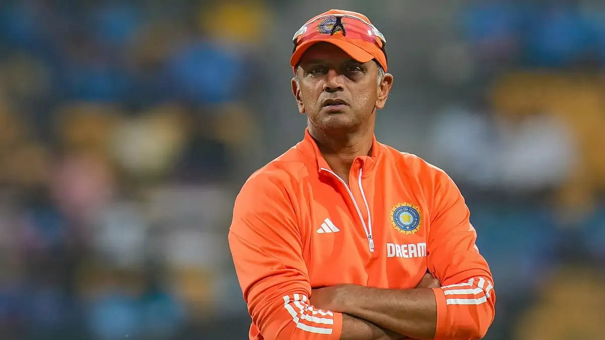 ধোনির সঙ্গে জুটি বেঁধে এ বার CSK-র দায়িত্বে রাহুল দ্রাবিড়?