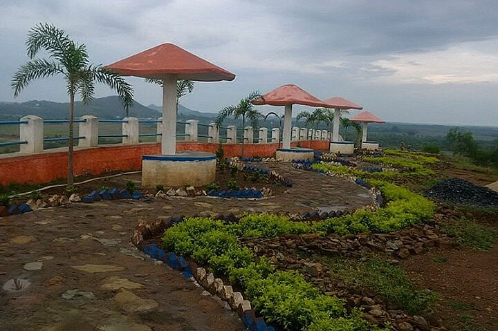 মুকুটমণিপুর