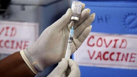 लसीच्या तुटवड्यामुळे नागरिक केंद्रावरून माघारी; दापोलीतील स्थिती