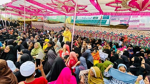 Janata Dal agitation against lockdown in Malegaon 