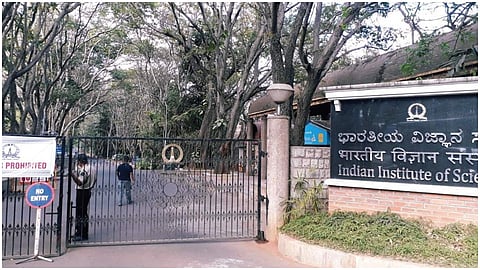 Corona Vaccine: भारतात तयार होतेय अधिक कार्यक्षम लस; IISCचं संशोधन सुरु