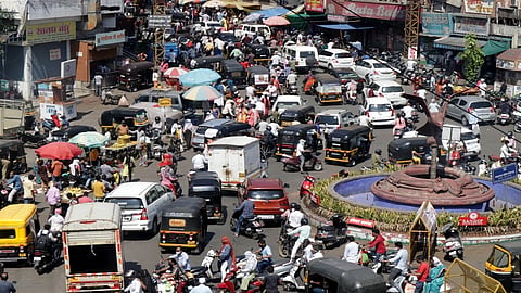 nashik market
