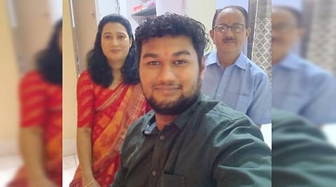 जिल्हाधिकारी होण्याचे स्वप्न भंगले, कोरोनाने साधला डाव