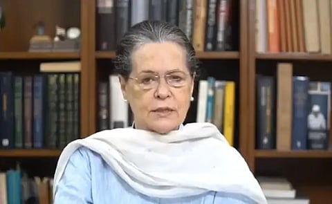 कोरोनाशी लढण्यासाठी सर्वसम्मत राष्ट्रीय धोरण बनवावं; काँग्रेस केंद्रासोबत