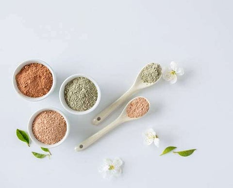 जादू प्रमाणे काम करते पाच प्रकारचे  Clays तुम्हीपण जरूर अनुभवा!