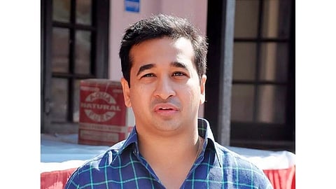 25 कोटी पैकी 49 लाखच जिल्ह्याला; सत्ताधाऱ्यांची निधी आणण्याची कुवत नाही