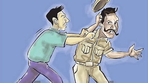 Traffic police officer attacked by army jawan