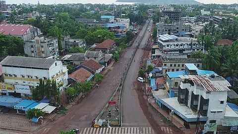 विनाकारण फिरणा-यांवर आता 'ड्रोन' कॅमे-याची तिसरी नजर