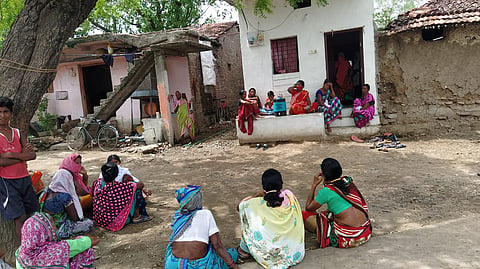 माय त् अवघं जीवनच रिकामं झालं! आईने फोडला हंबरडा