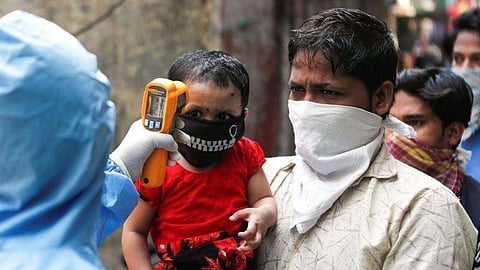 रोखणं अशक्य! दोन महिन्यात धडकणार कोरोनाची तिसरी लाट
