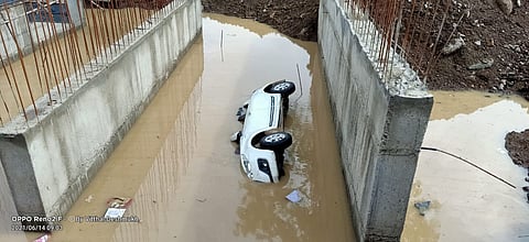 सेनगावजवळ अपघात , चार शिक्षक ठार