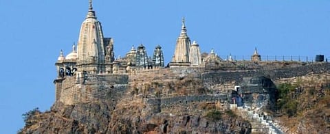 फोटोंमध्ये बघा रामटेकमधील गडमंदिराचे सौंदर्य