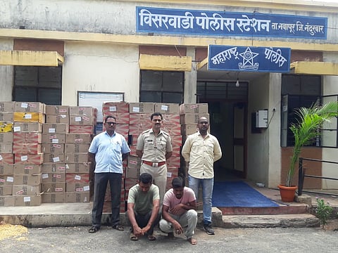नागपुर-सुरत महामार्गावर अठरा लाखाची बियर पकडली 