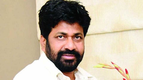 खासगी शाळांचे लेखापरिक्षण करा, बच्चू कडू यांचे निर्देश