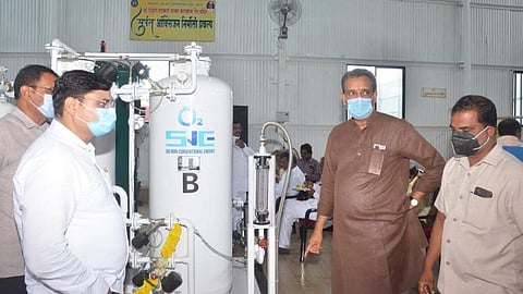 स्किड माऊंटेड टेक्निकने हवेतून ऑक्सिजन निर्मिती