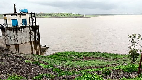 dam