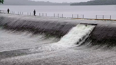 Mumbai-Lake-Water-Storage