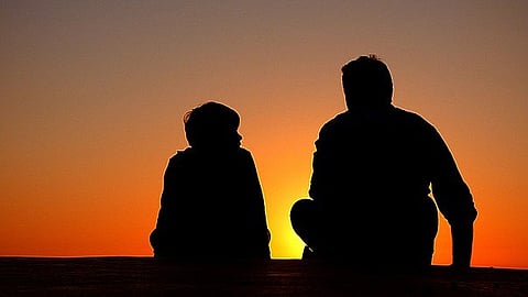 सिंगल फादर आहात? असा मॅनेजर करा ऑफिस, मुलांसाठीचा वेळ