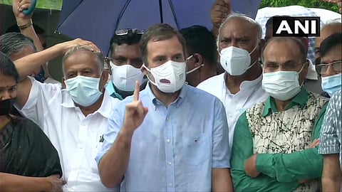 पेगॅसस सरकारने विकत घेतलं का?, मोदी-शाह यांना विरोधकांचा प्रश्न