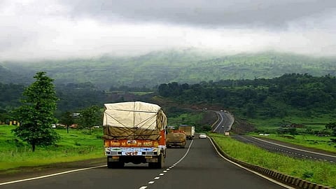 mumbai nashik highway