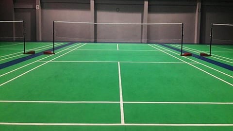Synthetic Hua Court