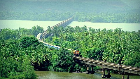 Good News - कोकण रेल्वेचा प्रवास होणार आणखी वेगवान