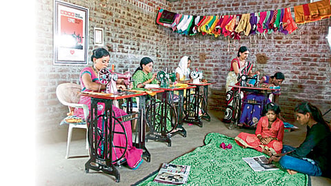 Social for Women