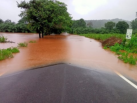 दुपारी 12 चे Update - जिल्ह्यातील कोणते मार्ग बंद; वाचा सविस्तर 